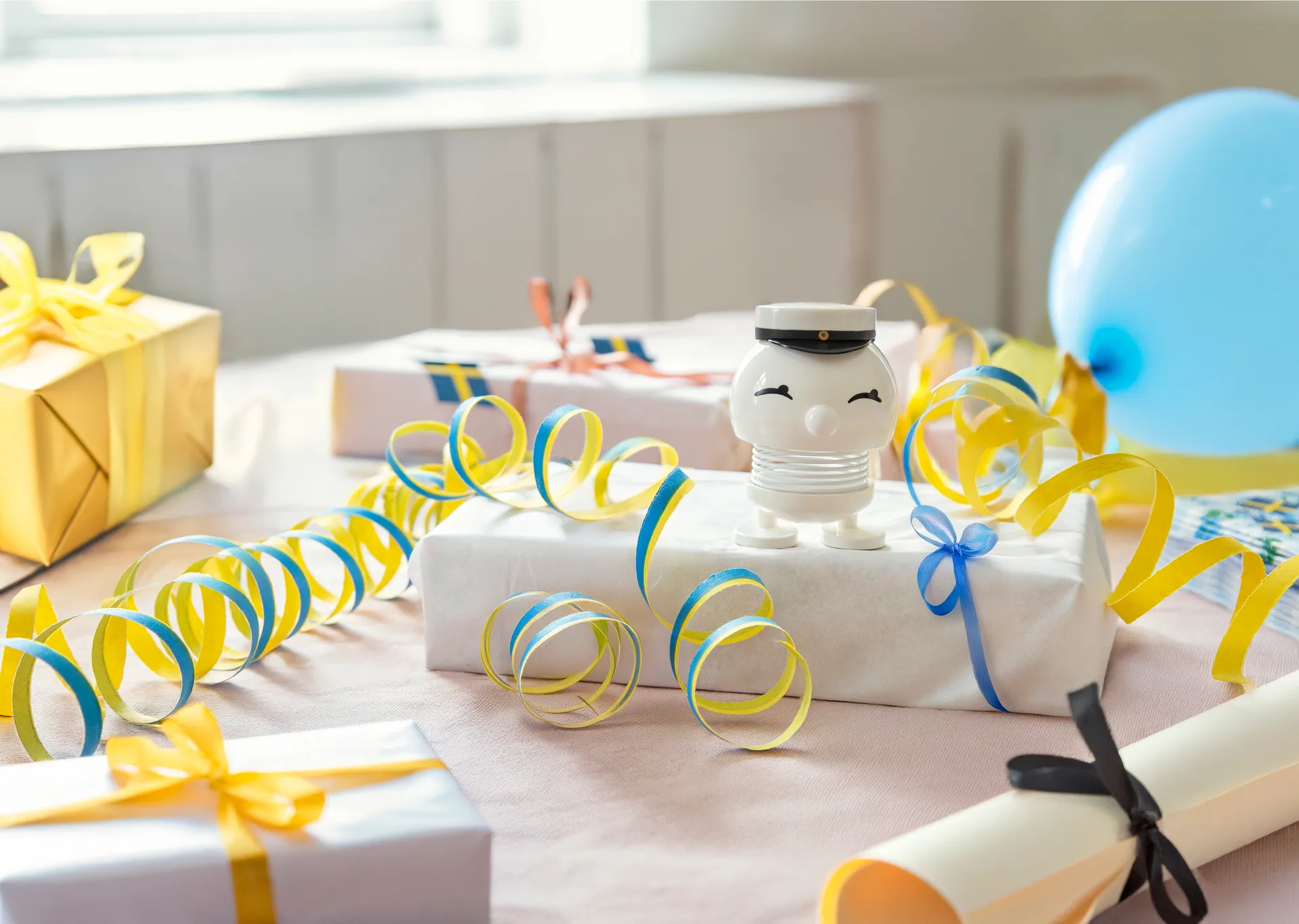 Hoptimist Swedish Student Bimble S figura, Branco Hoptimist