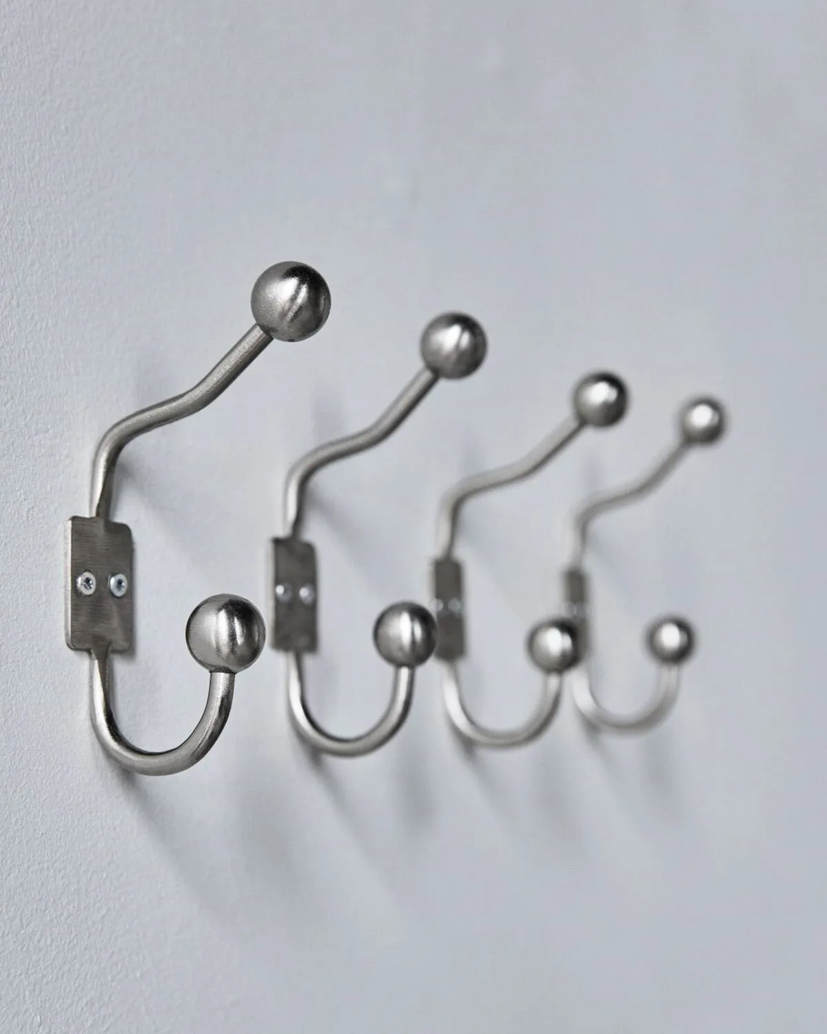 Ball gancho 2-pack, Acabamento prateado, Ø7x13 cm House Doctor