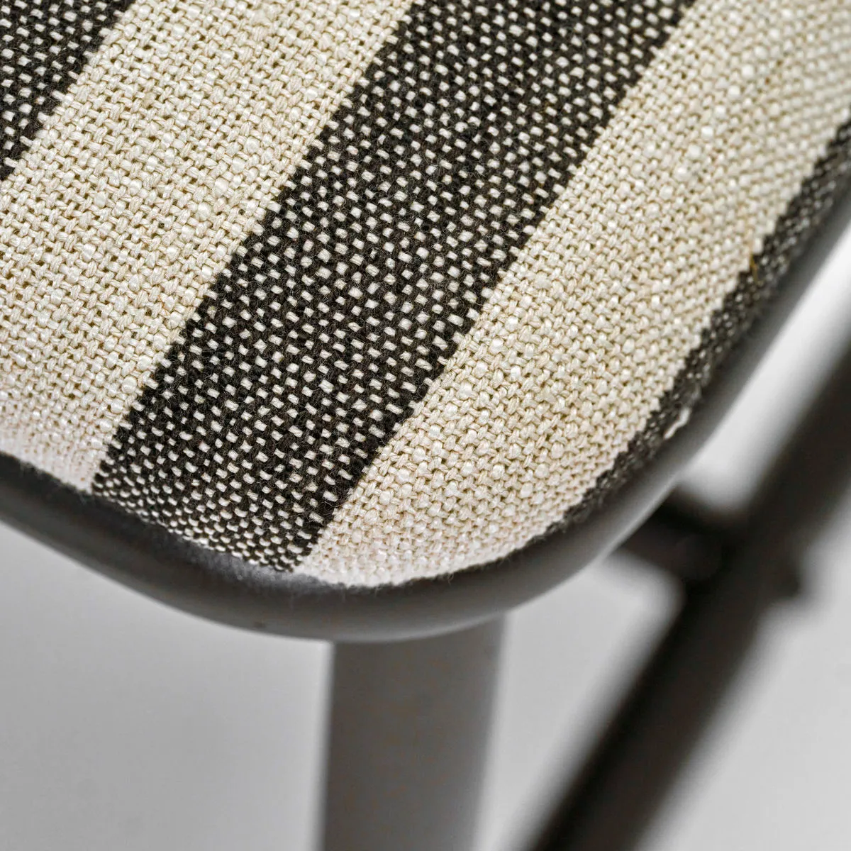 Banqueta Toda Ø38 cm, Preto-Branco House Doctor