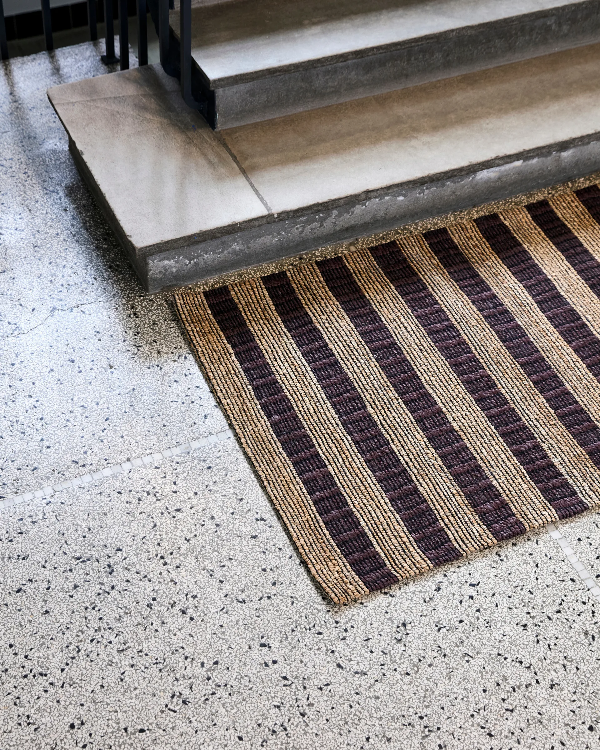 Block tapete castanho-natural, 85x130 cm House Doctor