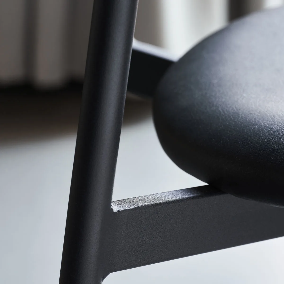 Cadeira Must com assento 2 unidades, Preto House Doctor