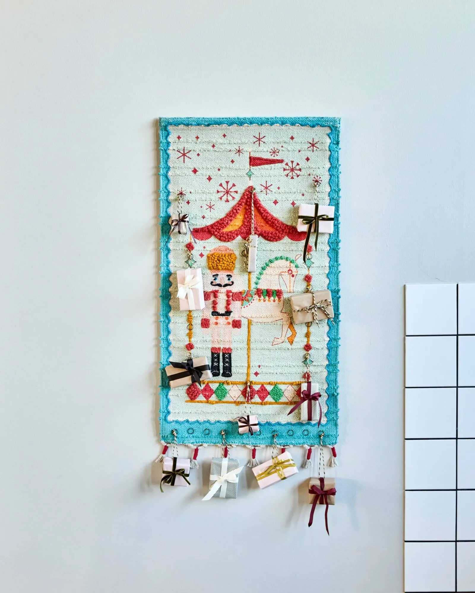Calendário do Advento Horse, Vermelho queimado, 50x90 cm House Doctor