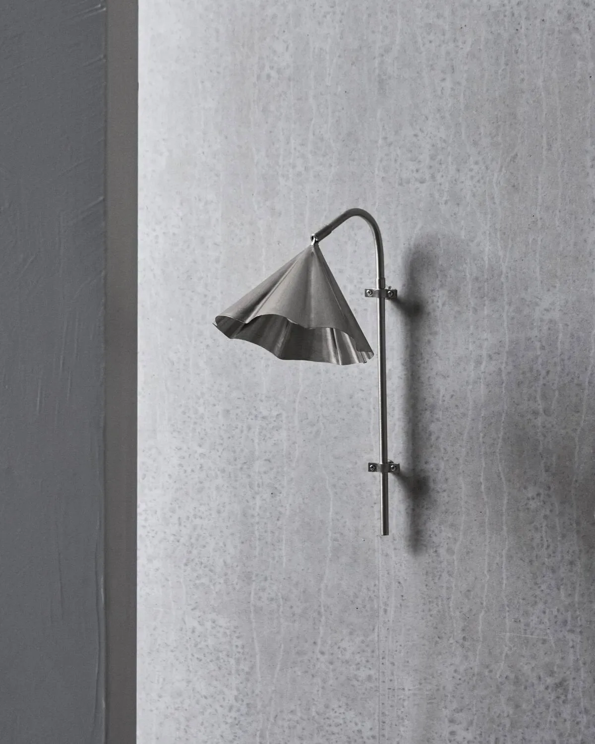 Candeeiro de parede Flola 51 cm, Prateado escovado House Doctor