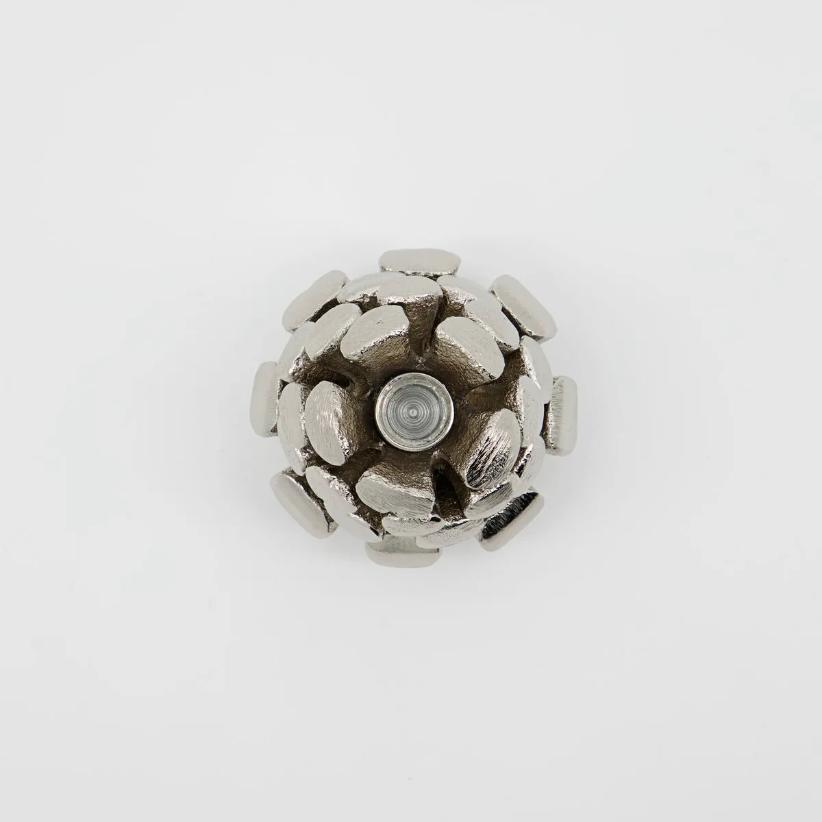 Castiçal Pine Cone Ø7,5 cm, Prateado antigo  House Doctor