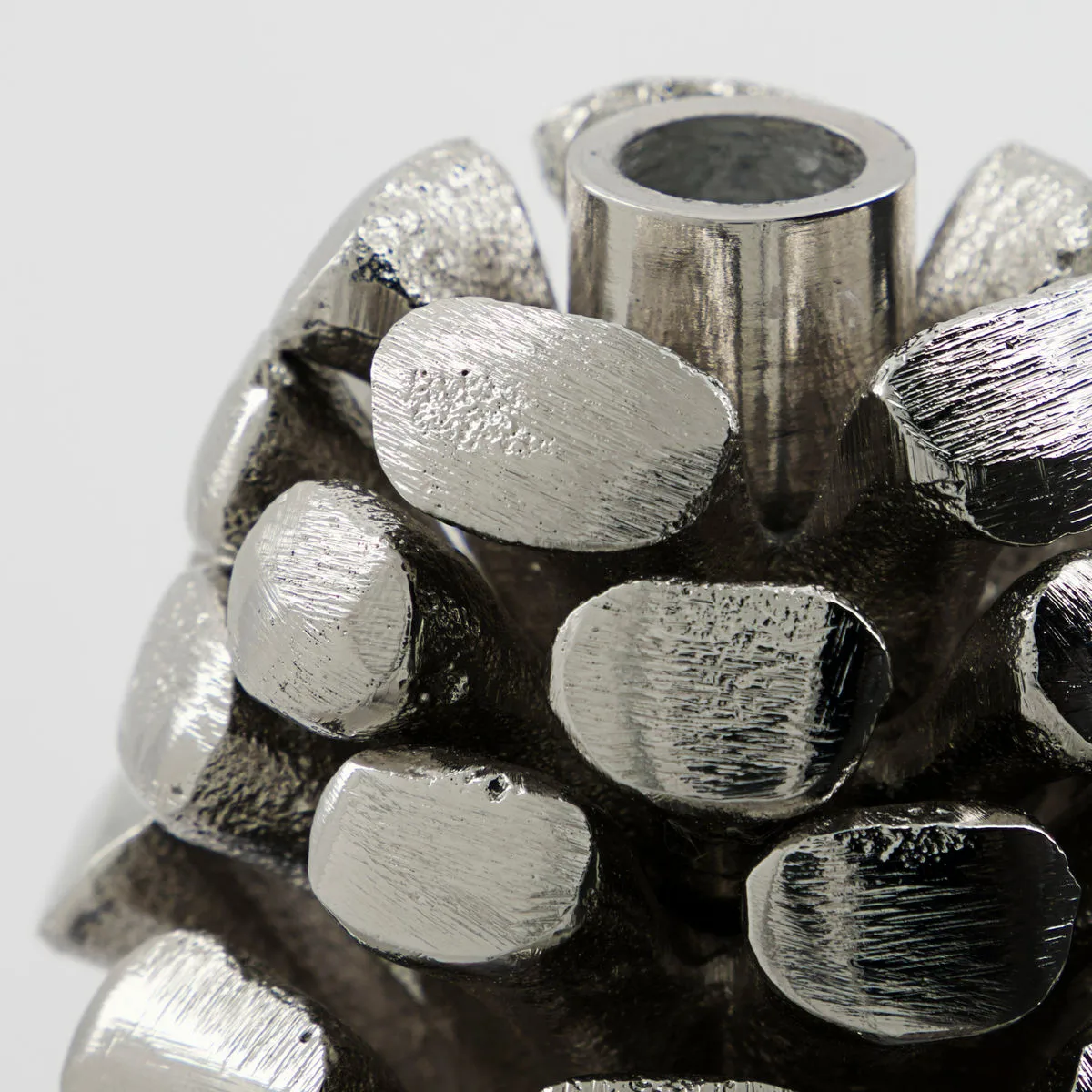 Castiçal Pine Cone Ø7,5 cm, Prateado antigo  House Doctor