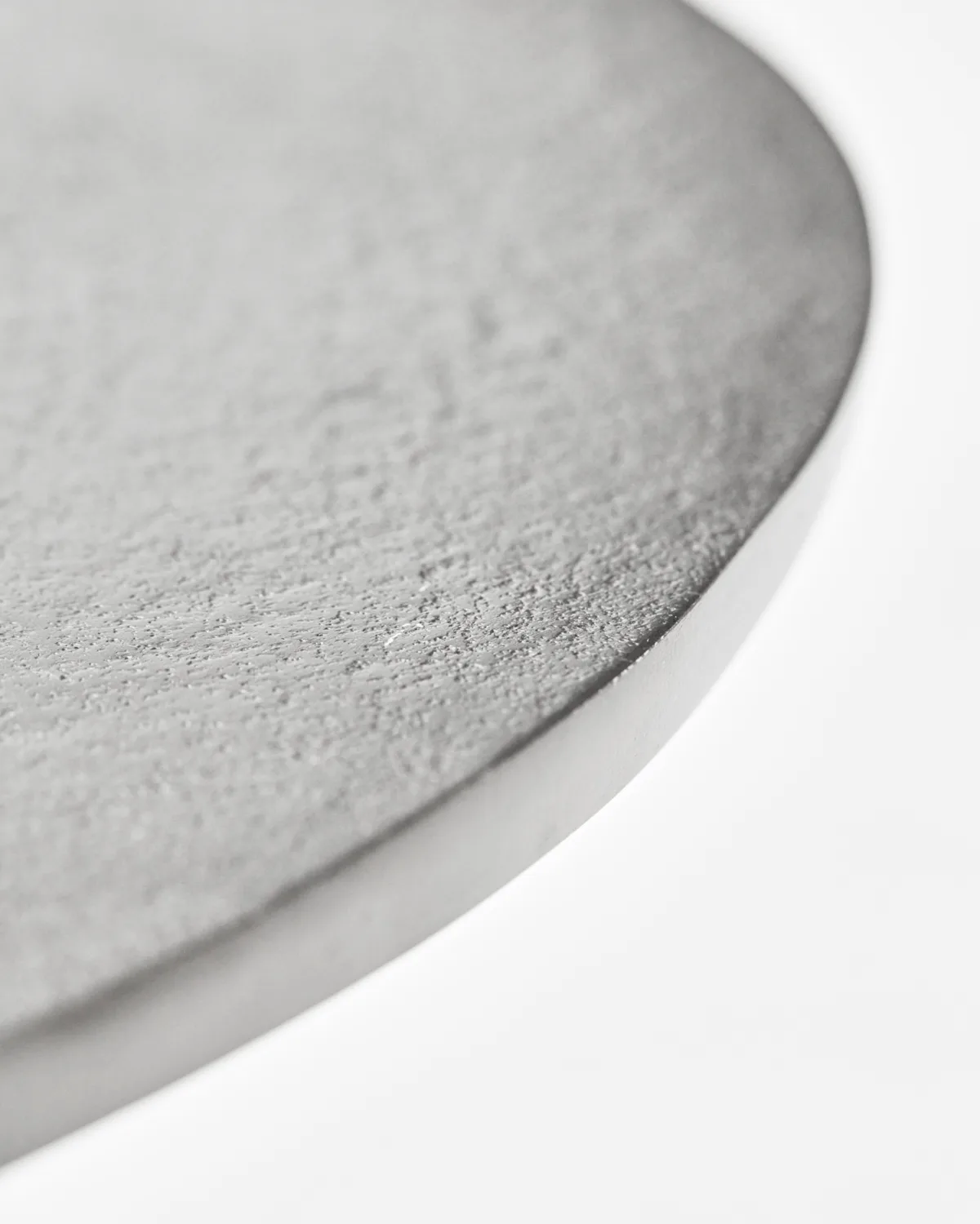 Mesa lateral Pan, Acabamento prateado House Doctor