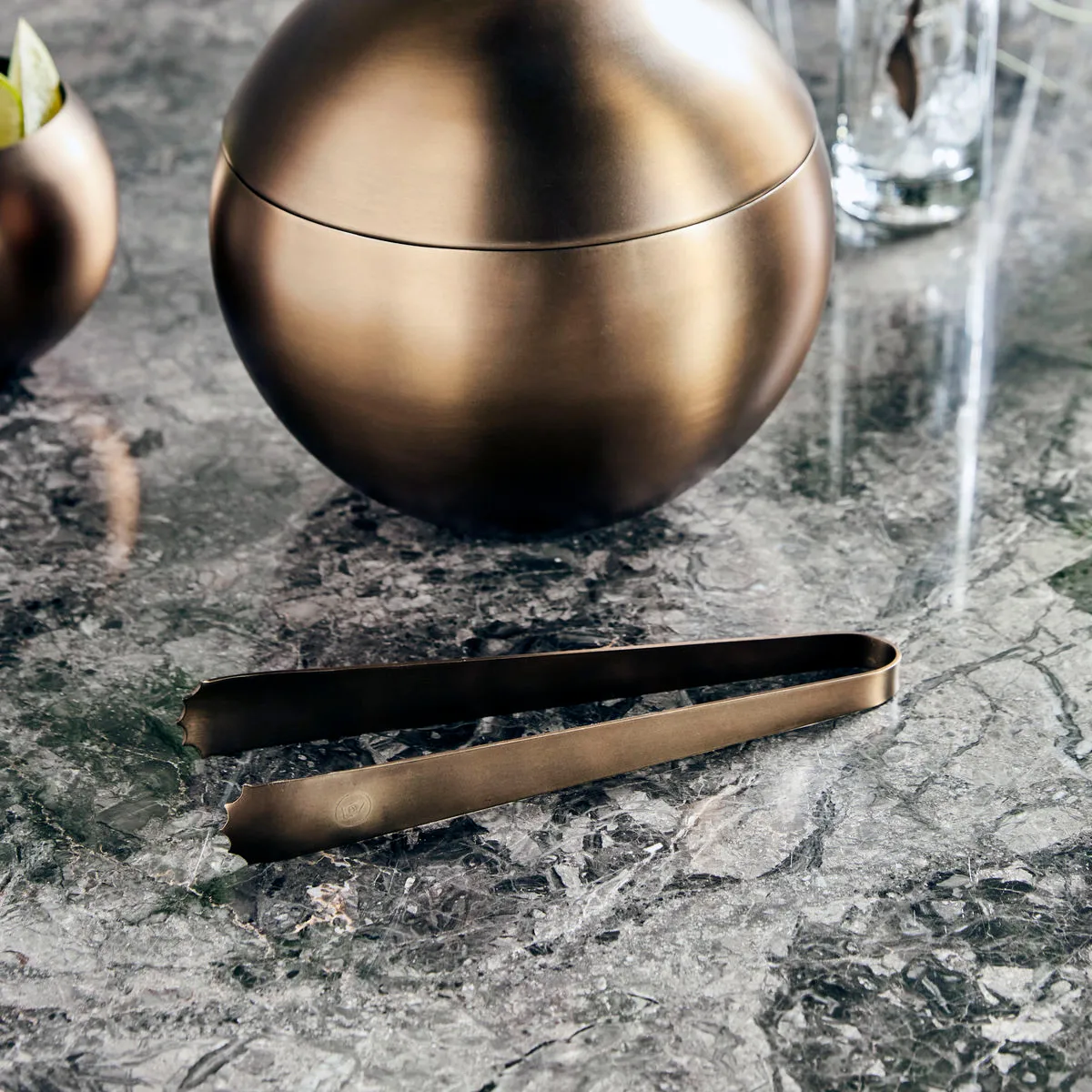 Pinça de gelo Baar, Latão antigo House Doctor