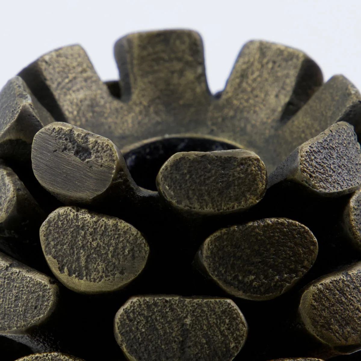 Pine Cone castiçal Ø9 cm, Latão antigo House Doctor