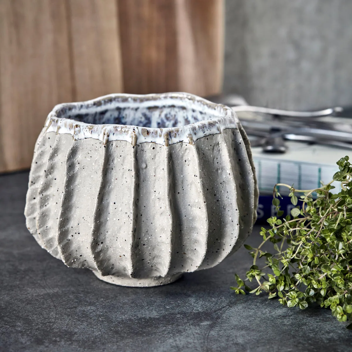 Pote de flores Shell Ø18 cm, Cinza House Doctor