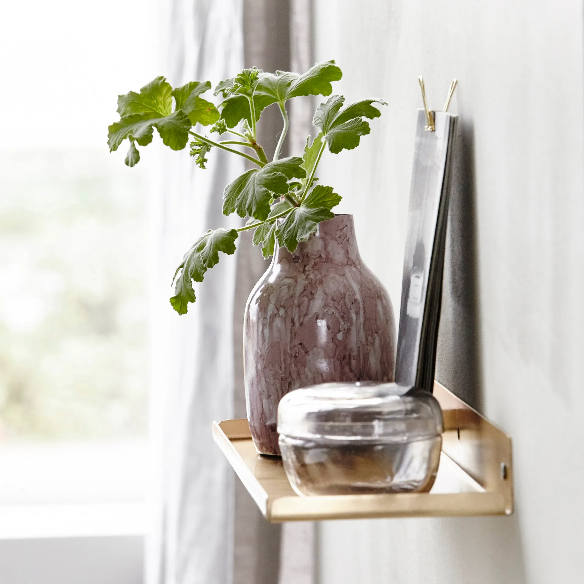 Prateleira Ledge, latão House Doctor