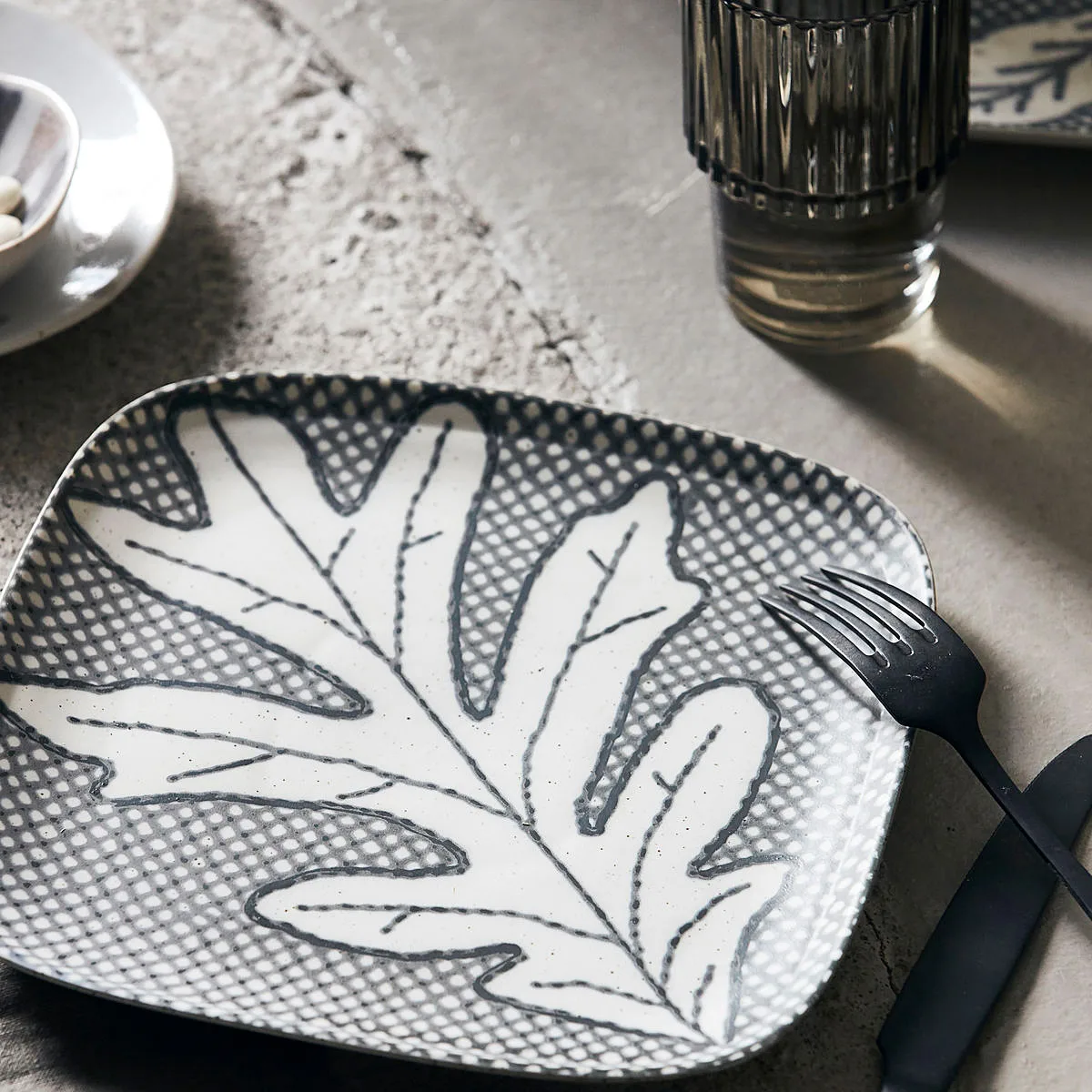 Prato Oak 21,6 cm, cinza-azul House Doctor