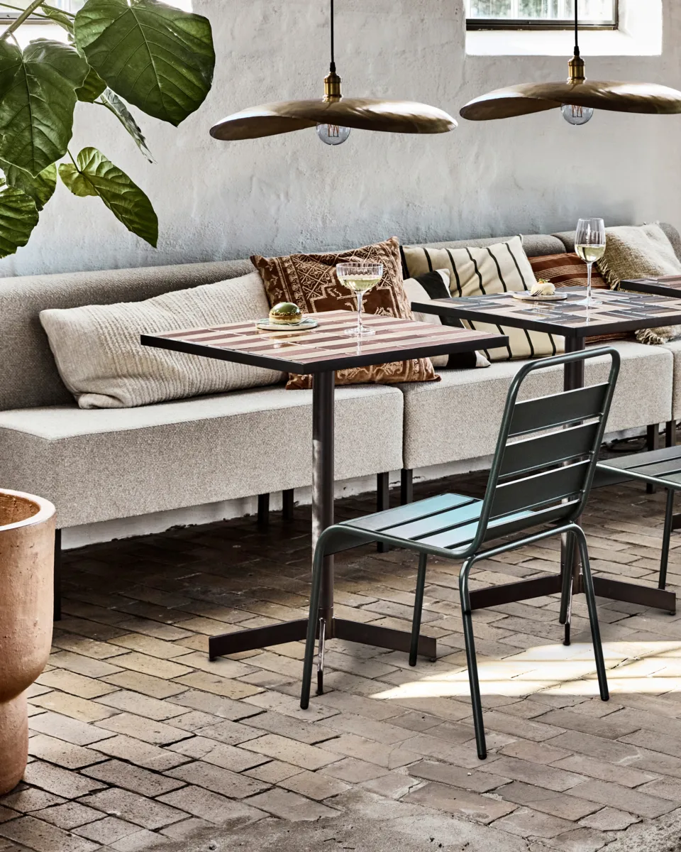 Stripe mesa de café 62x62 cm, Rosa poeira-bege House Doctor