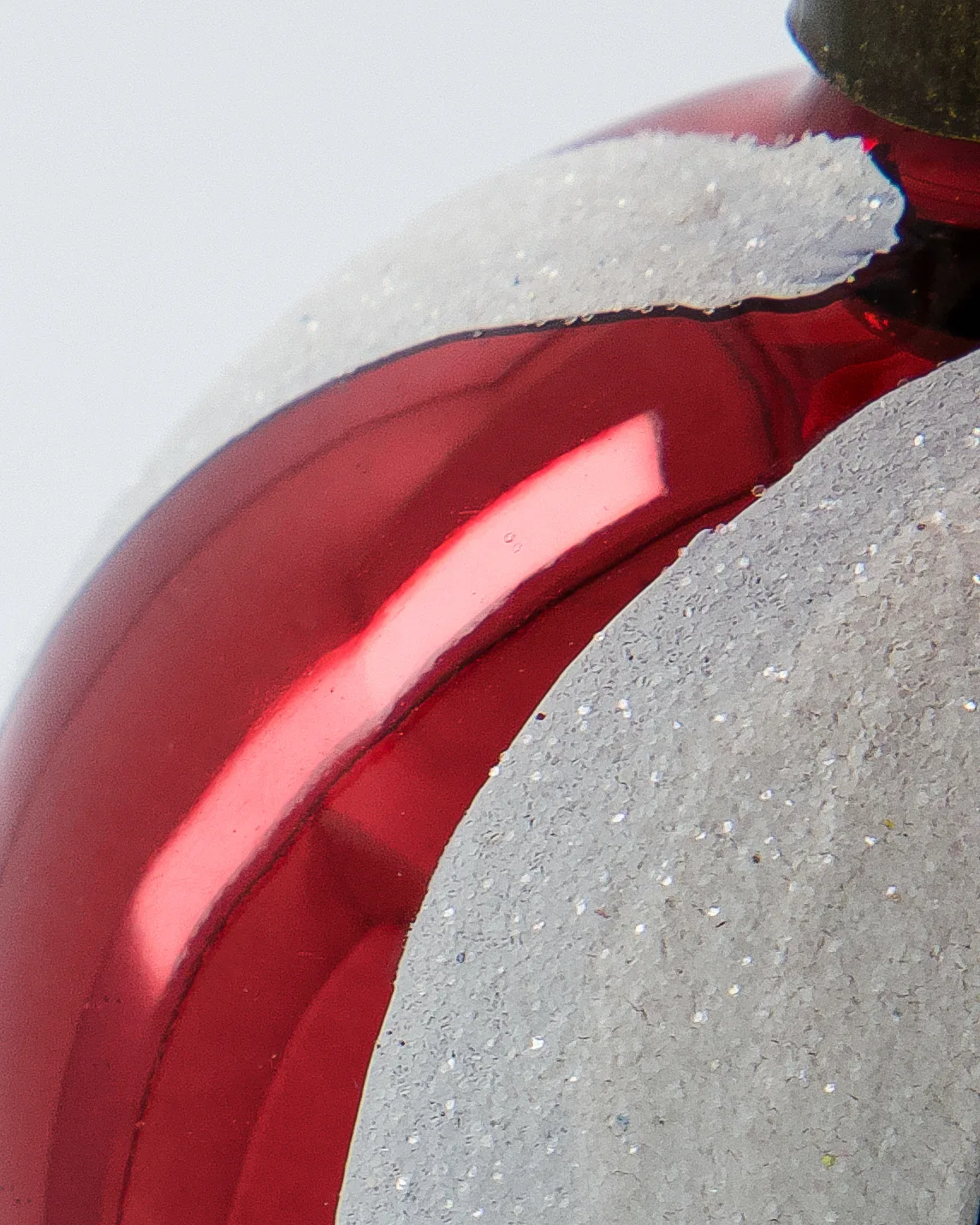 Twister bola de Natal Ø6 cm 4 un., Branco-vermelho House Doctor