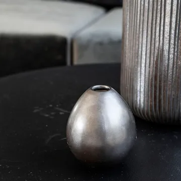 Vaso Baby - Earthenware - Preto mate - House Doctor