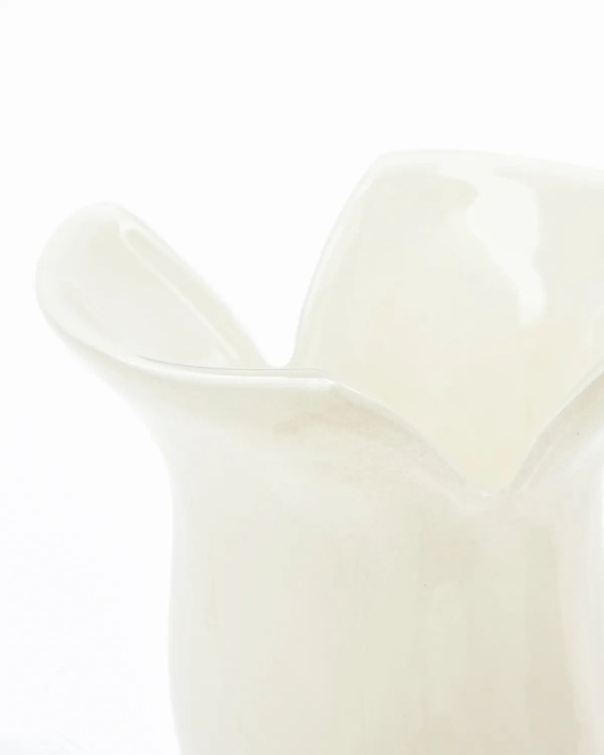 Vaso Cuff, Off-white House Doctor