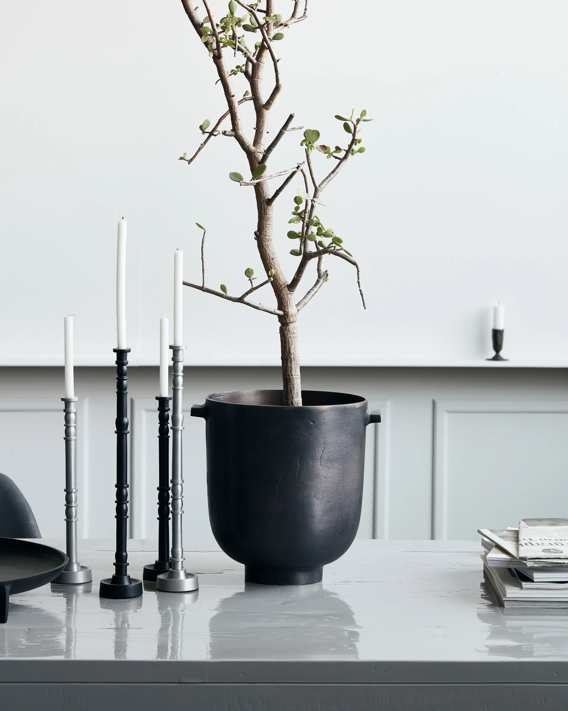 Vaso de flores Foem Ø25 cm, Browned brass House Doctor