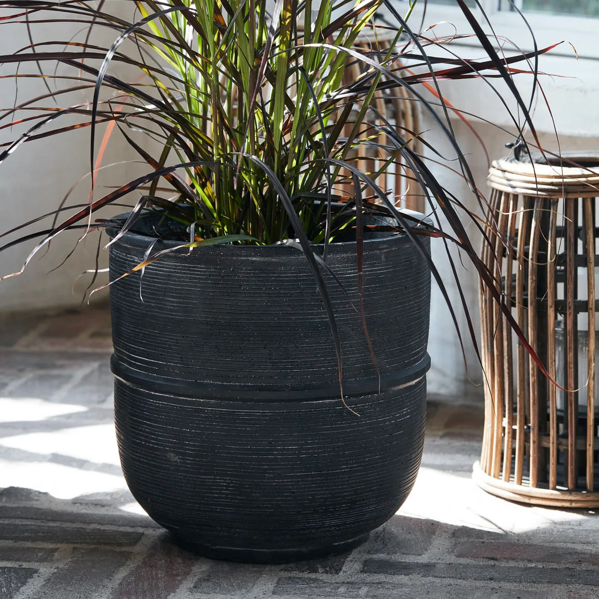 Vaso de flores Ground 28 cm, Concrete House Doctor