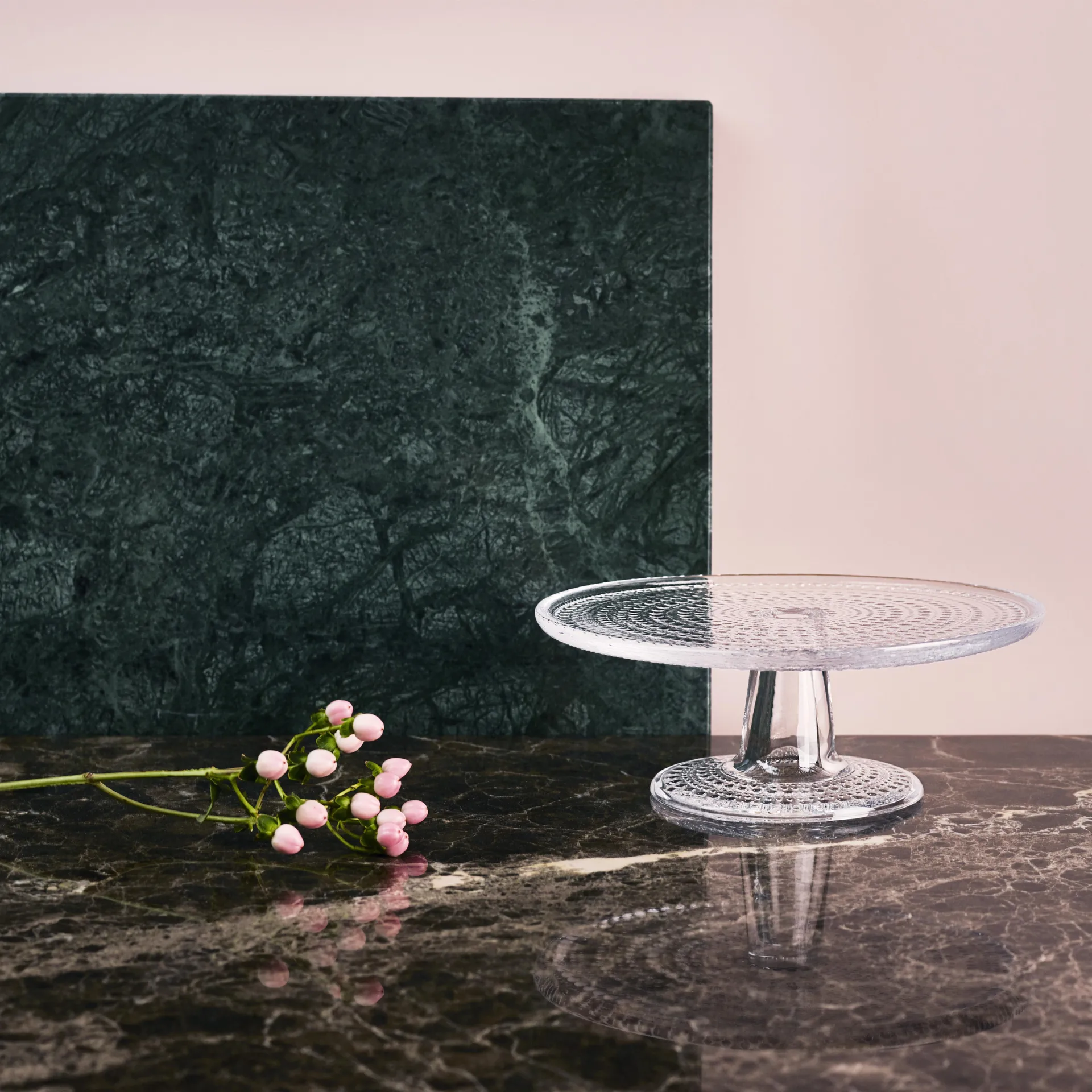 Base para bolos pequena Kastehelm, transparente Iittala