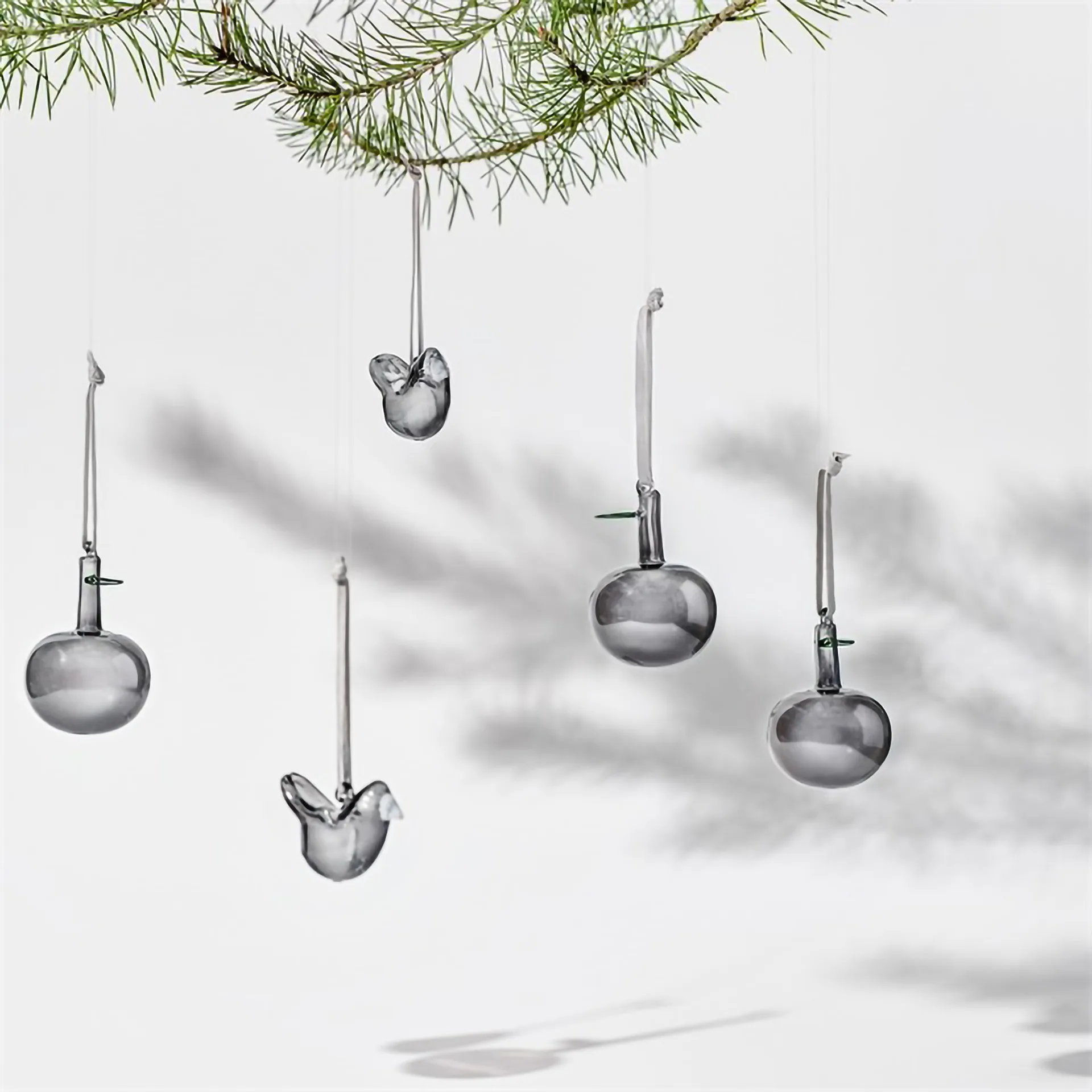 Maçã de vidro Iittala Ø6 cm, conjunto de 3, Cinza Iittala