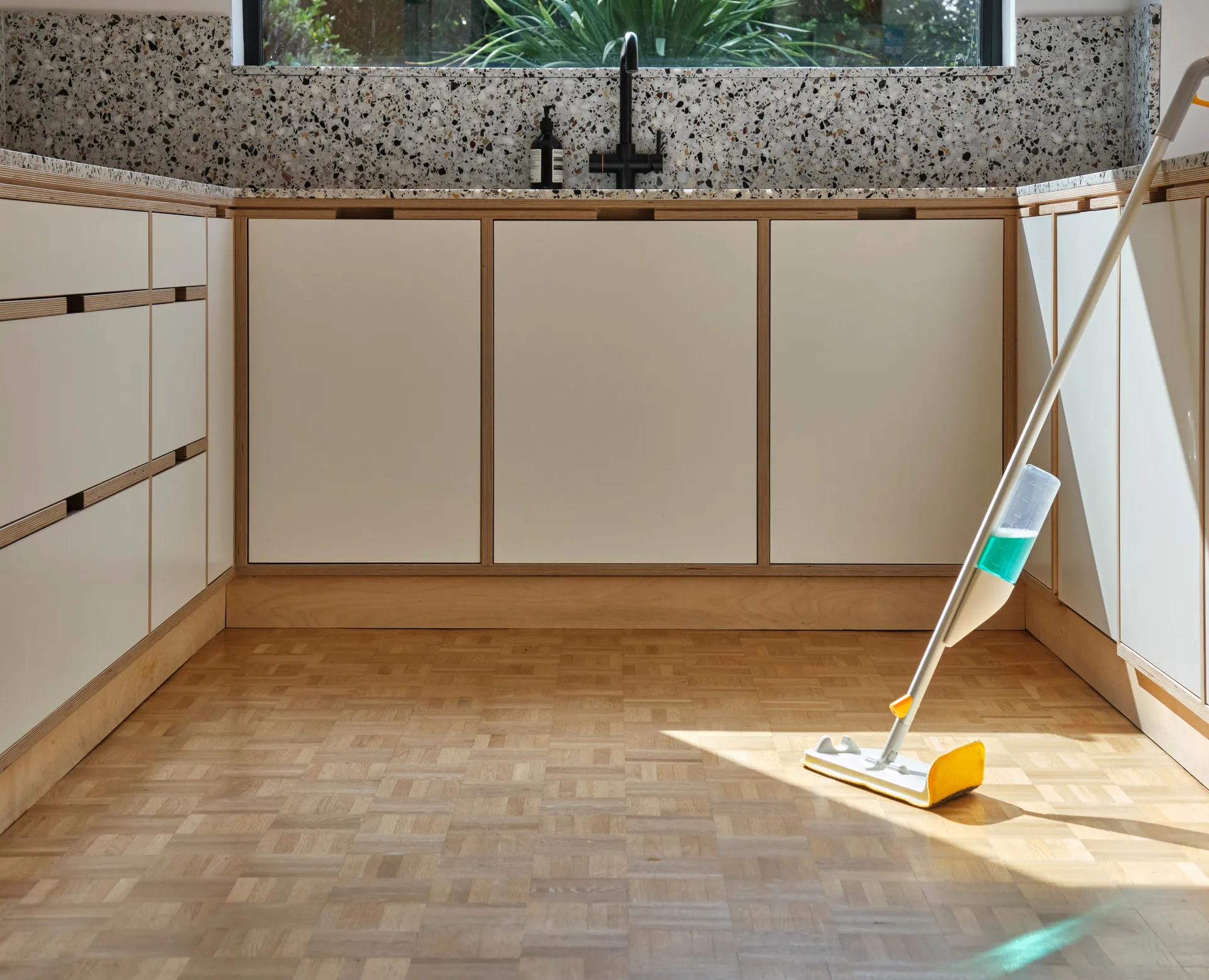 Cleantech mopa 2 em 1 para chão com esfregão, Pedra Clara Joseph Joseph