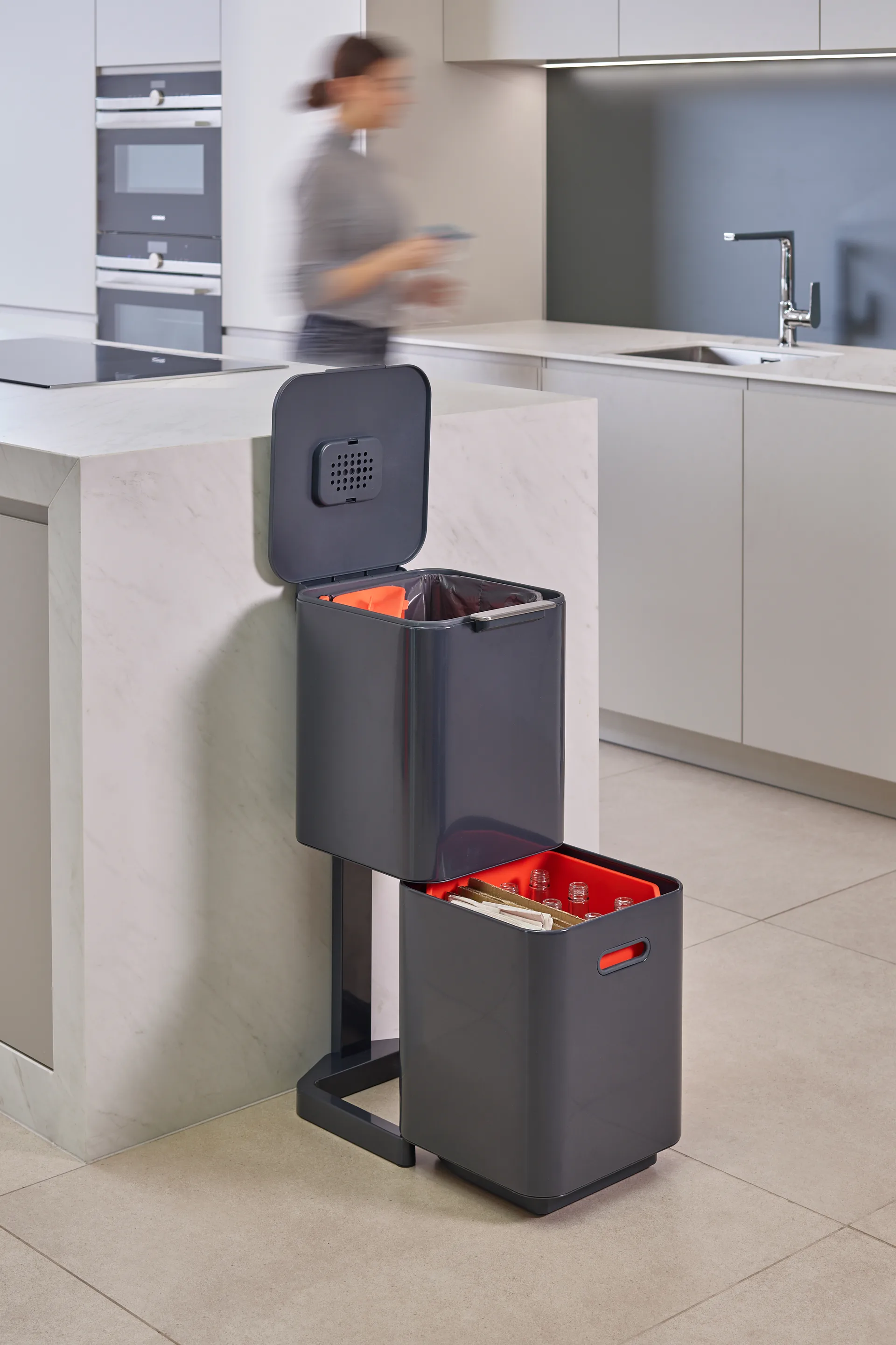 Joseph Joseph Totem Compact caixote de lixo 40 L, Grafite Joseph Joseph