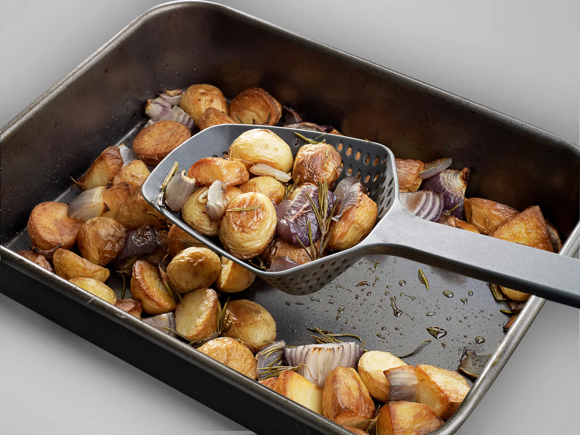 Scoop plus Escumadeira com escorredor 34 cm, Preto Joseph Joseph