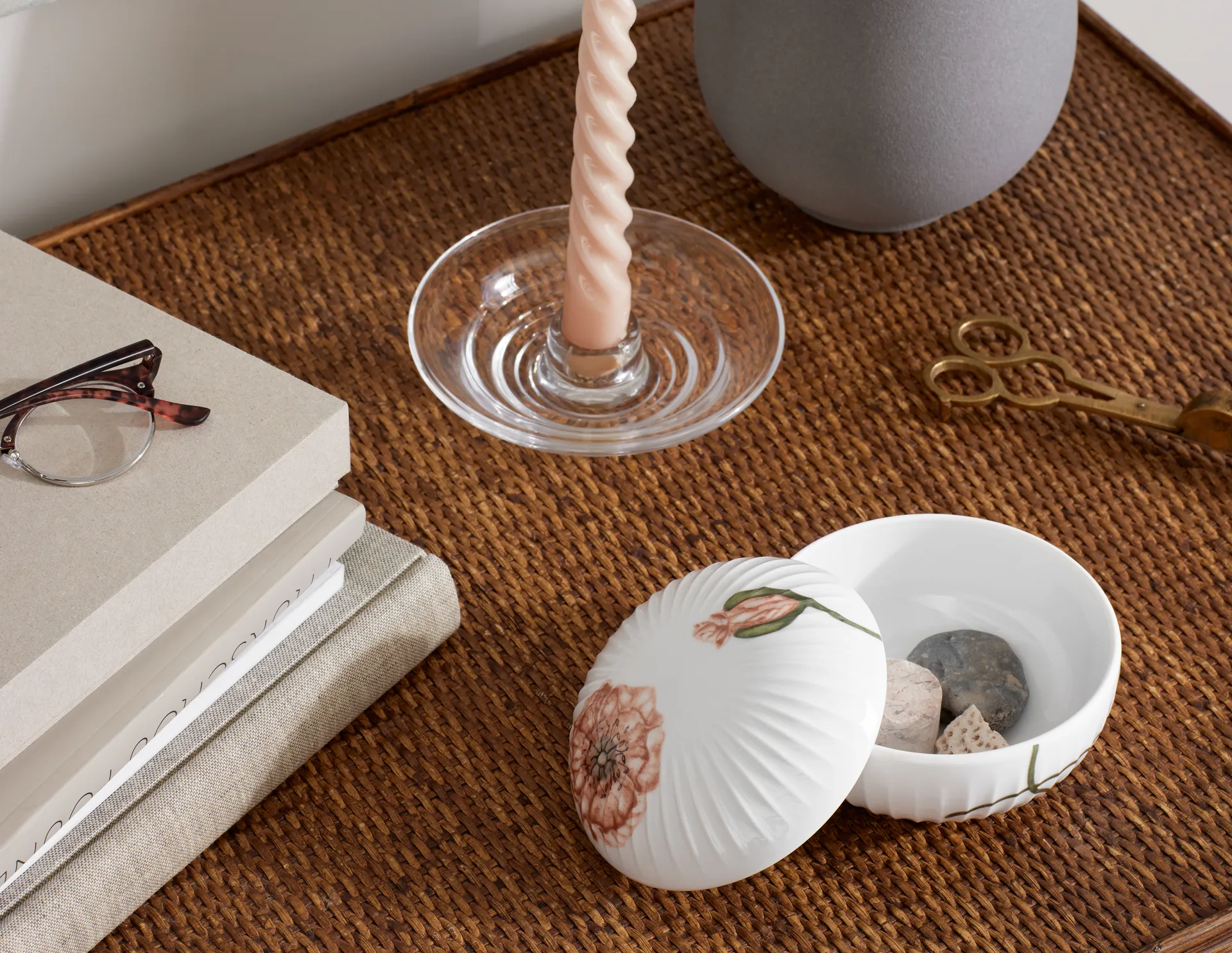 Caixa Hammershøi Poppy Ø12 cm, Branco-detalhes Kähler