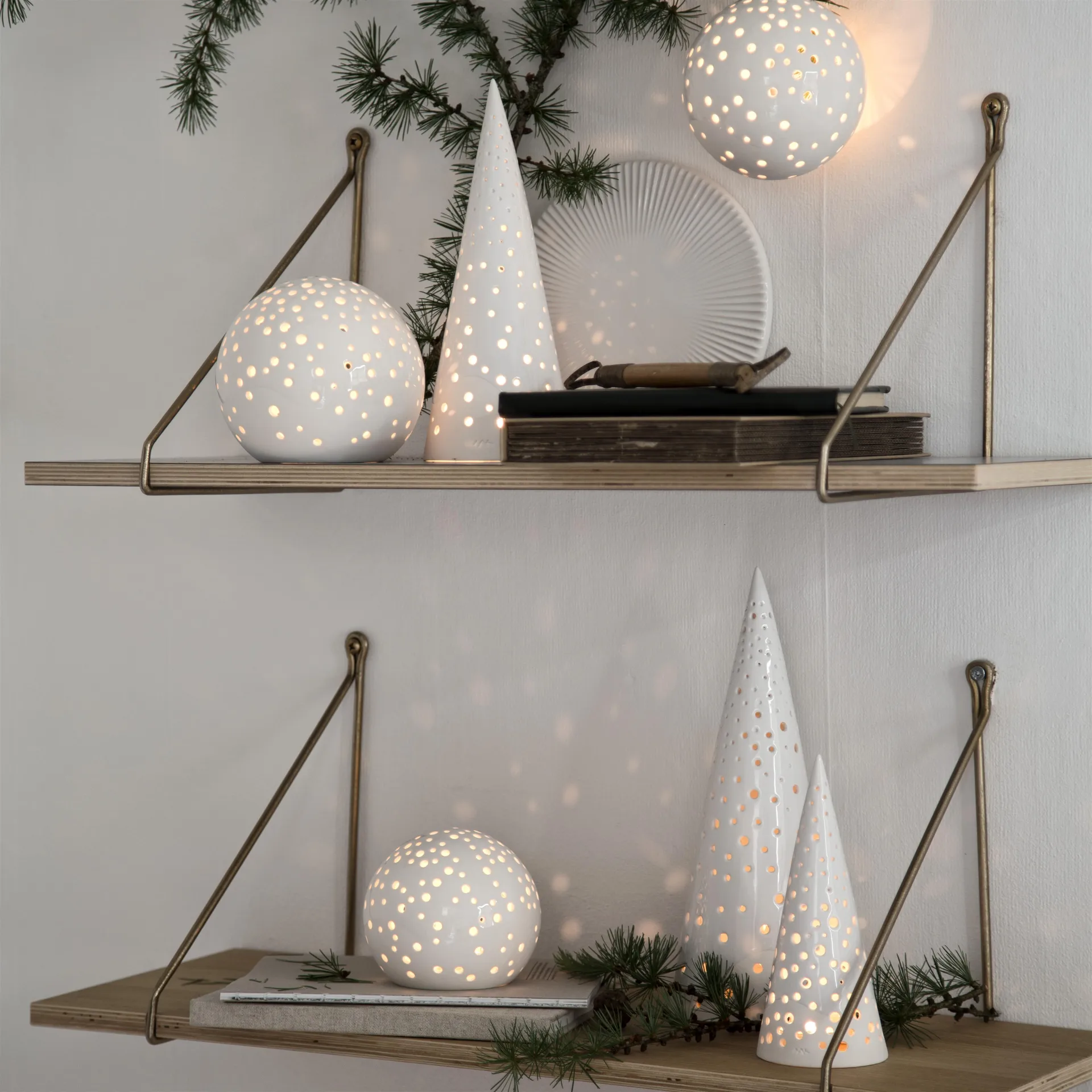 Candelabro Grande Nobili, Branco neve Kähler