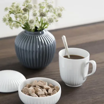 Caneca Hammershøi - branco, 33 cl - Kähler