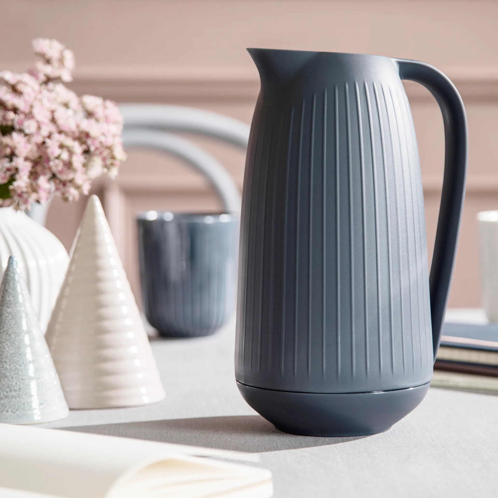 Caneca termo Hammershøi , anthracite (cinza) Kähler