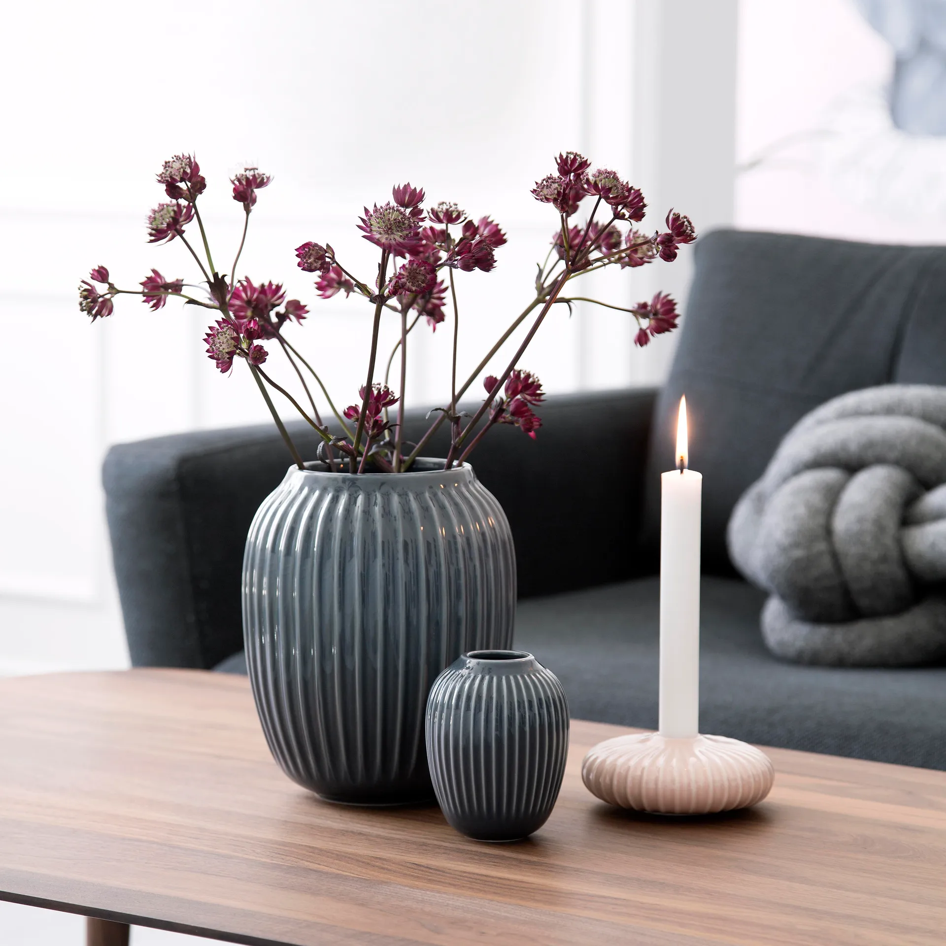 Hammershøi jarra, Cinzento antracite, médio 21 cm Kähler