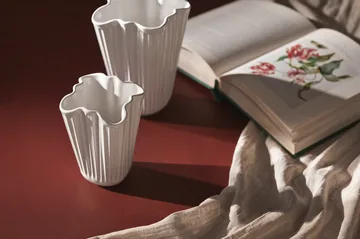 Vaso Hammershøi unfold - Branco, 16,5 cm - Kähler