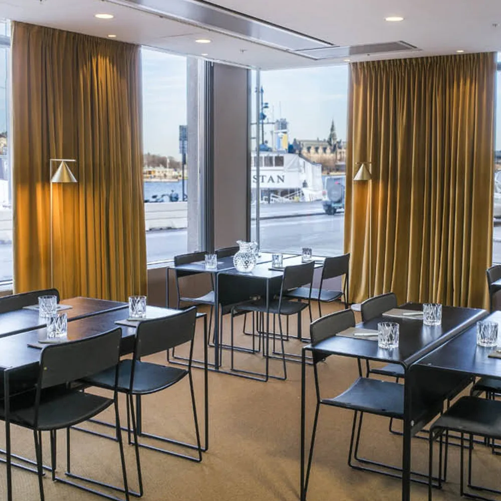 Brokk secretária, Preto Källemo