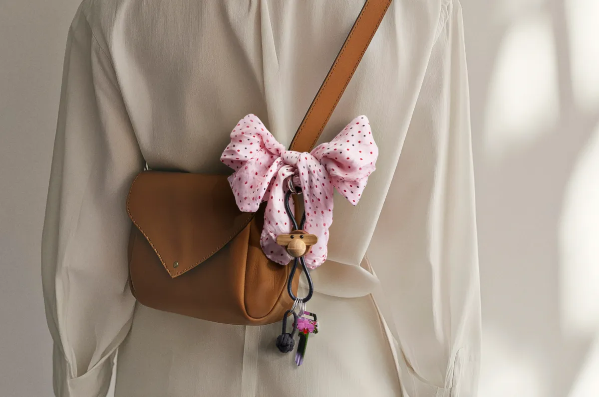 Chaveiro Kaj Bojesen macaco, Teca-limba, couro preto Kay Bojesen Denmark