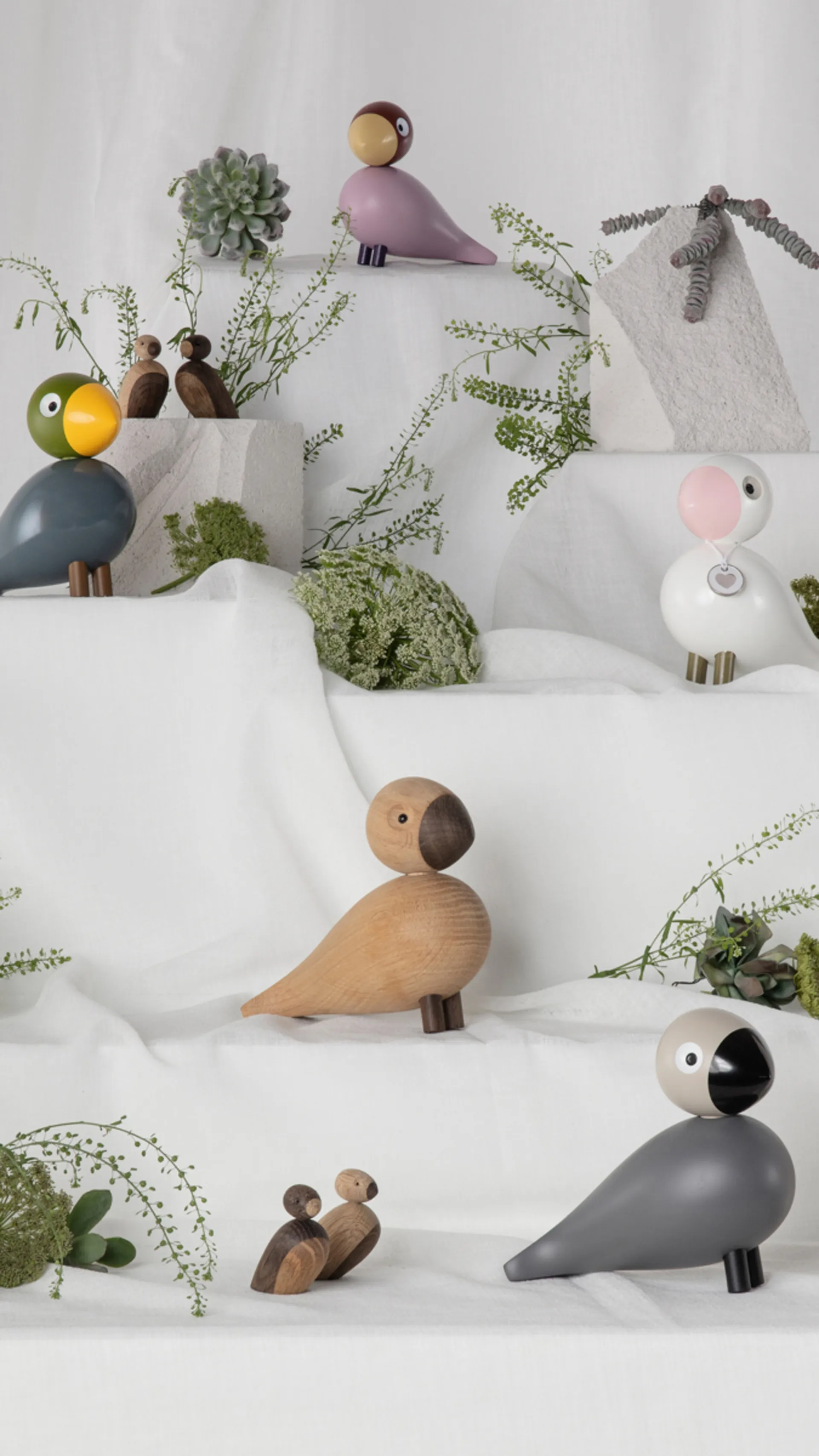 Kay Bojesen pássaro cantor, Branco-rosa  Kay Bojesen Denmark