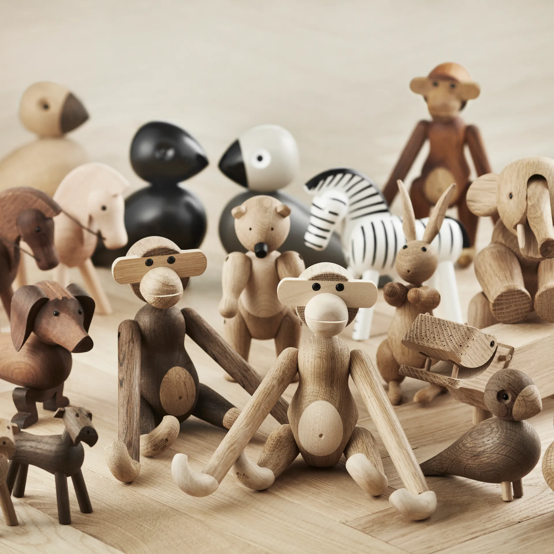 Macaco de madeira pequeno Kay Bojesen, carvalho-carvalho fumado Kay Bojesen Denmark