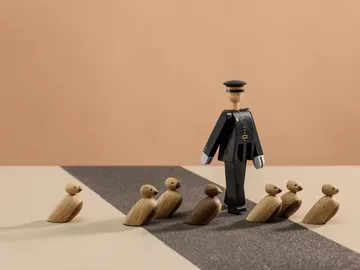 Polícia Kay Bojesen - preto - Kay Bojesen Denmark