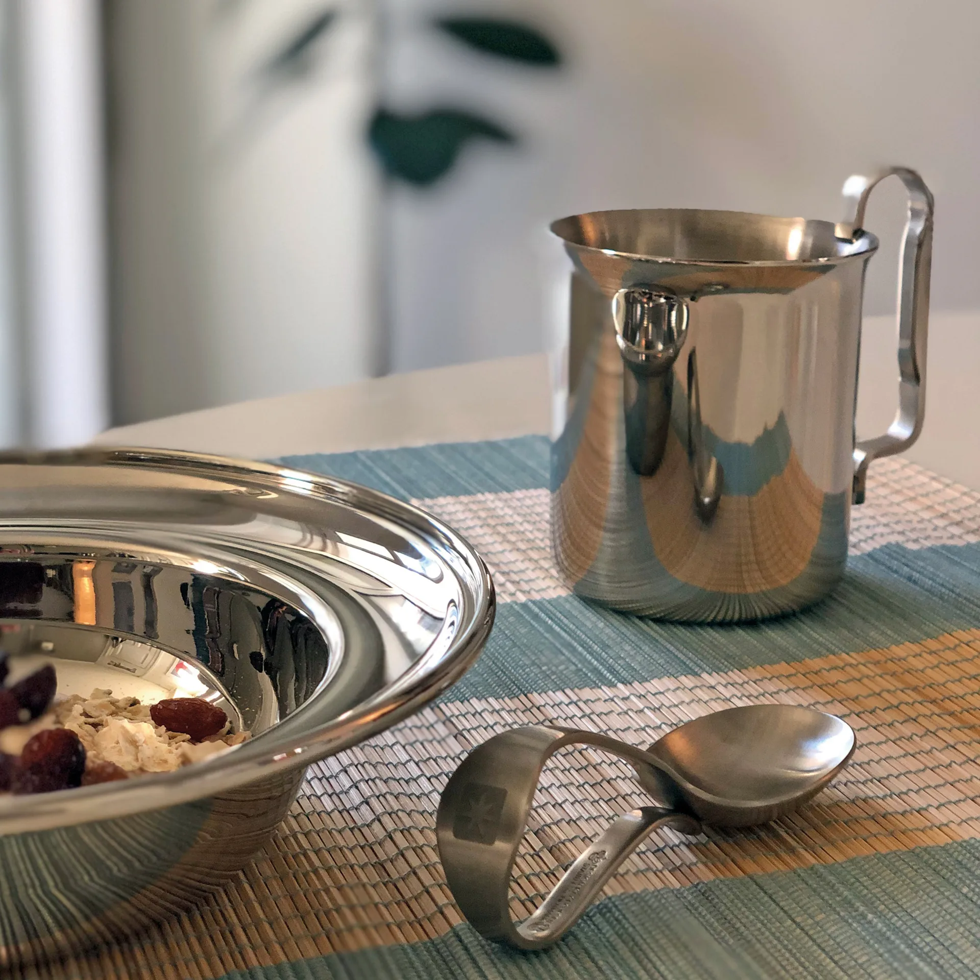 Kay Bojesen caneca aço, Aço polido Kay Bojesen