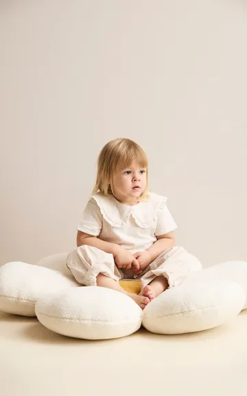 Almofada de chão Blomma - Natural branco, Ø100x15 cm - Kid's Concept