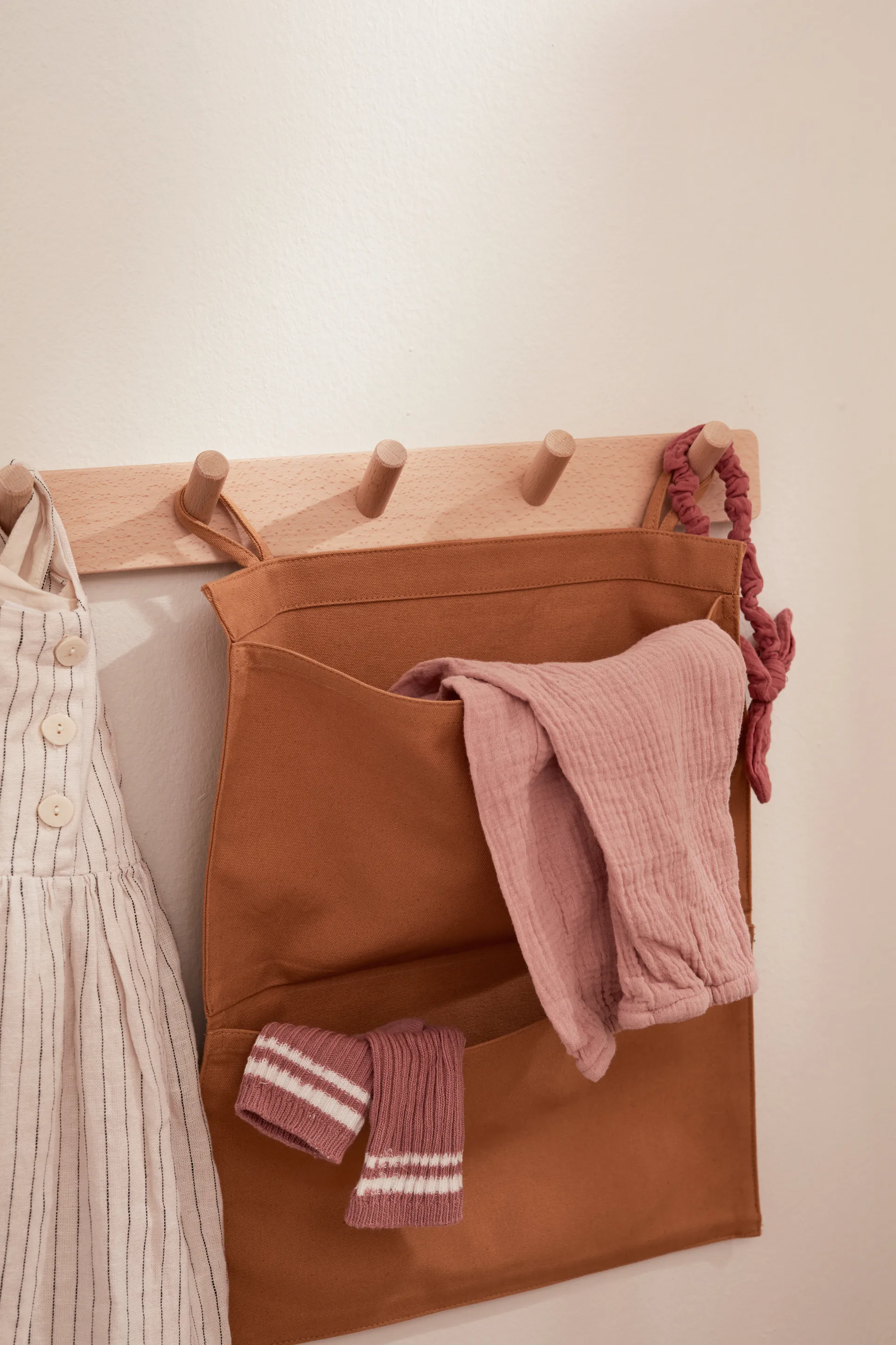 Cabideiro Saga, Madeira de Faia Kid's Concept