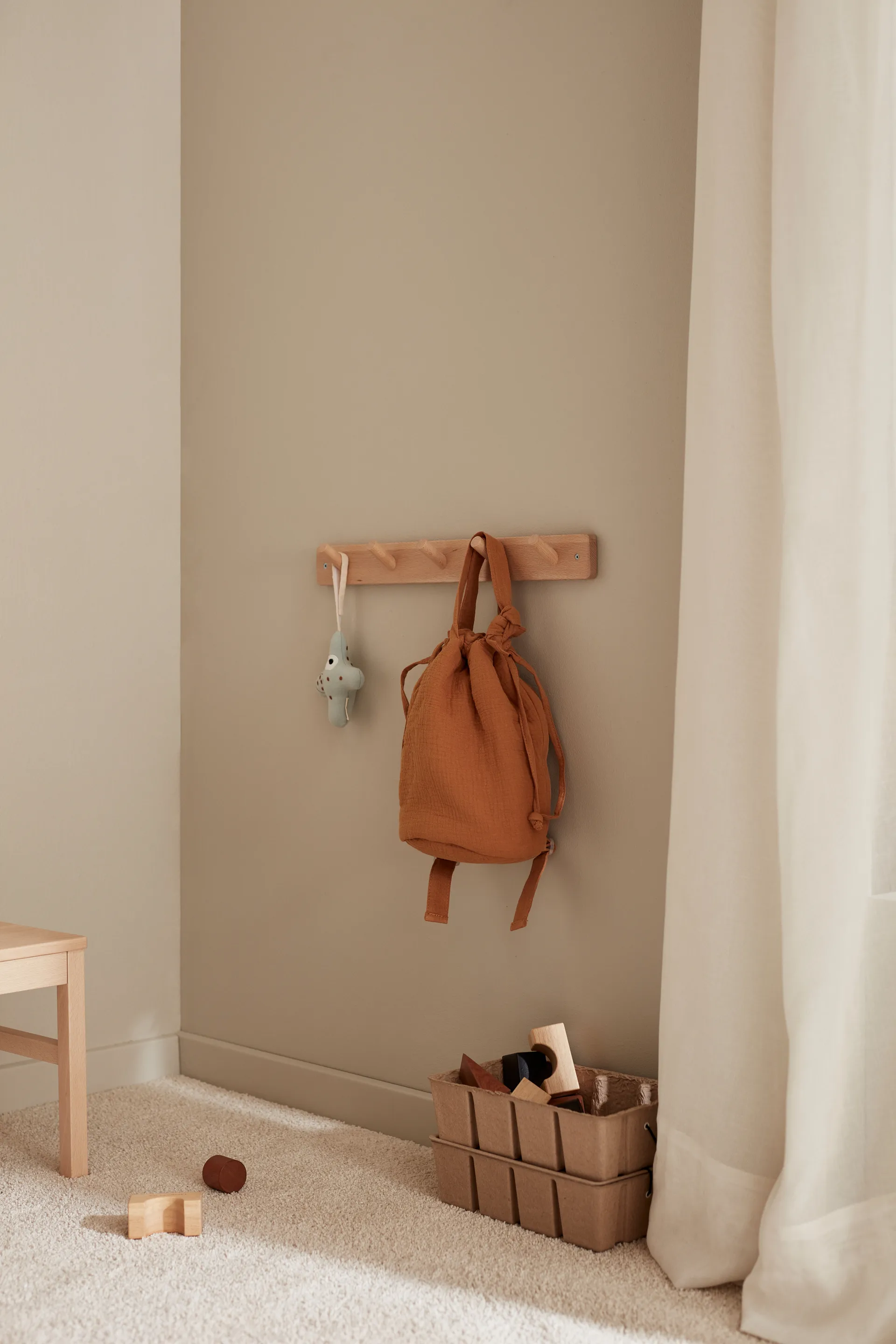 Cabideiro Saga, Madeira de Faia Kid's Concept