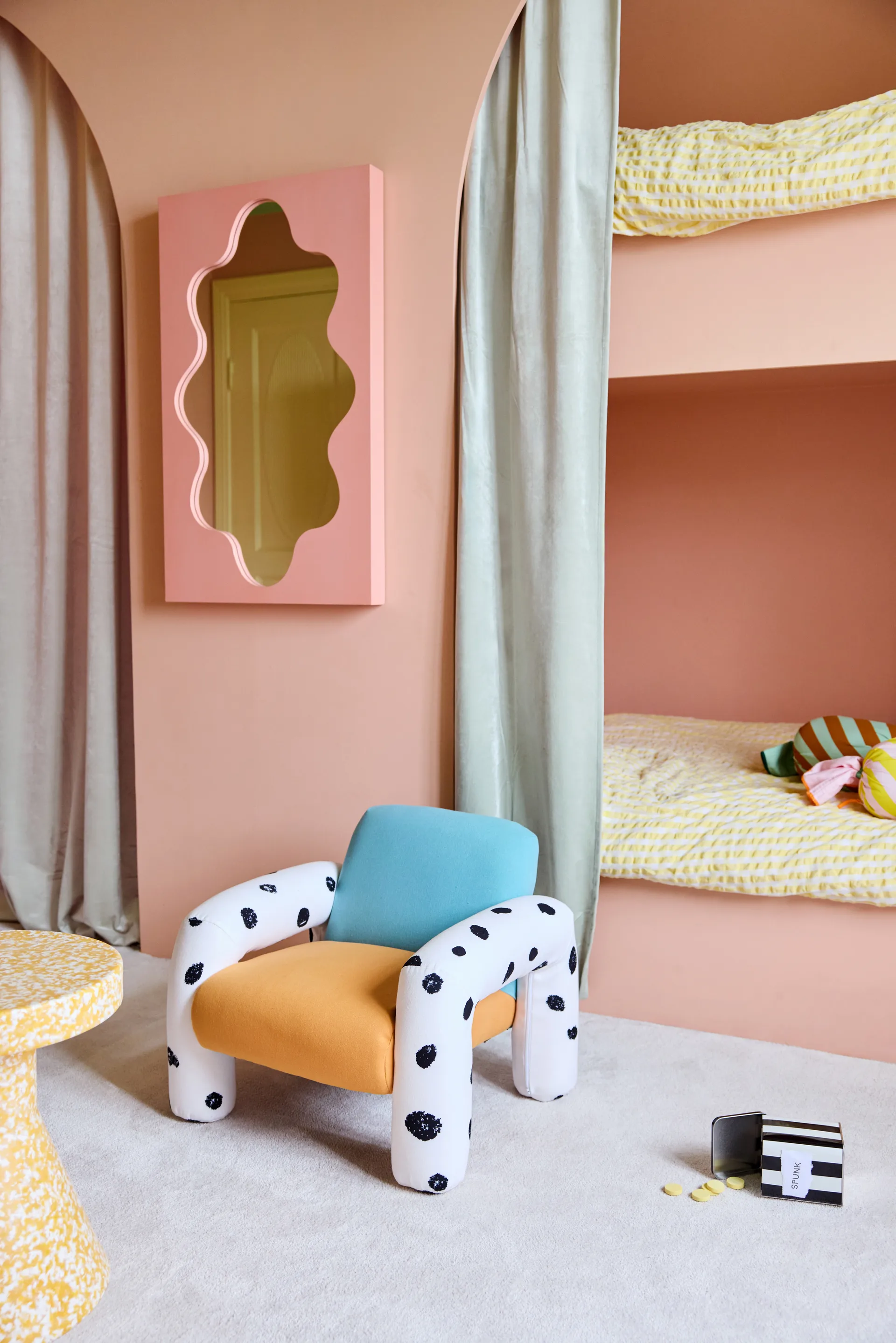 Pippi poltrona, Multicor Kid's Concept