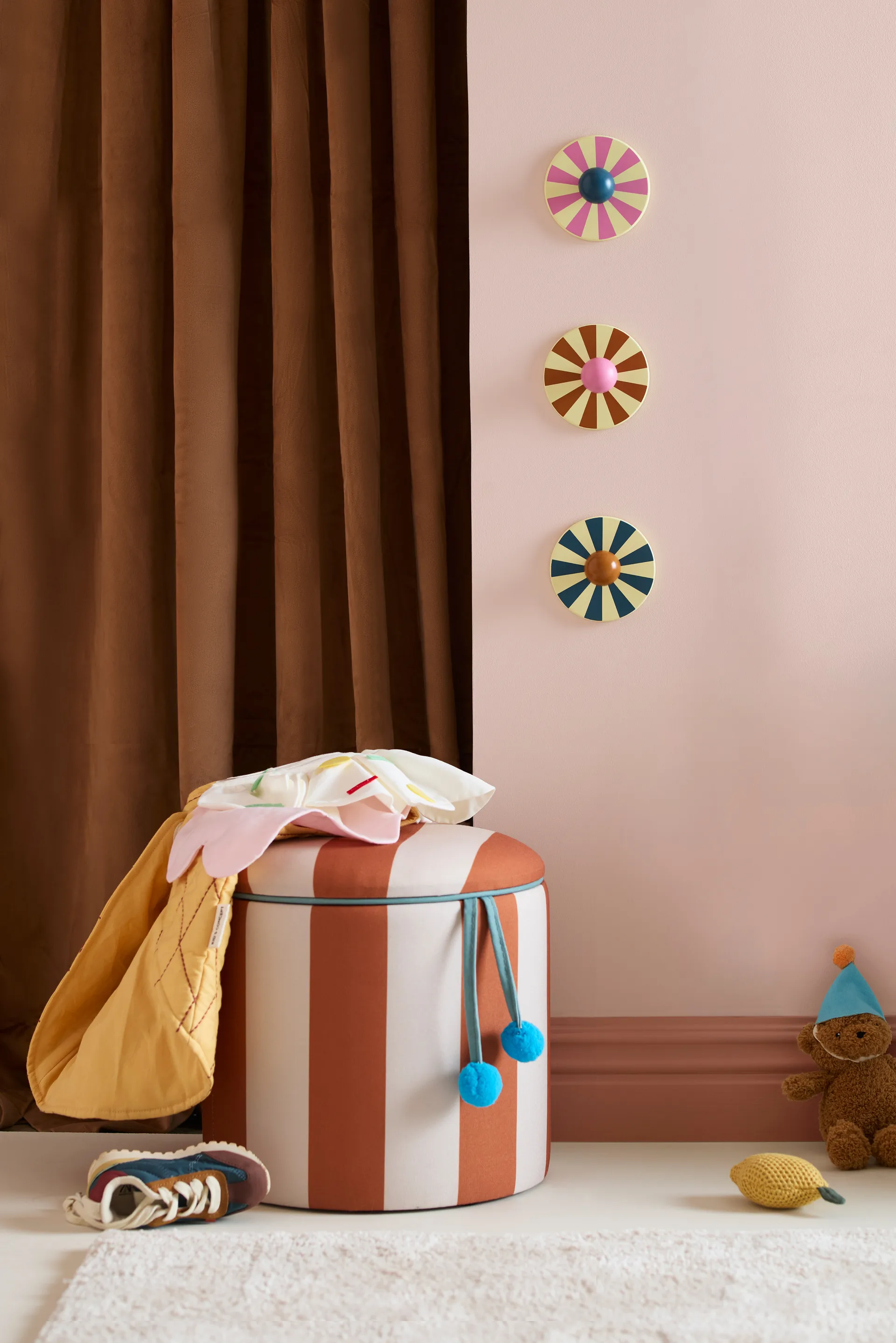 Pufe cilíndrico com arrumação, Castanho, Ø40x30,5 cm Kid's Concept