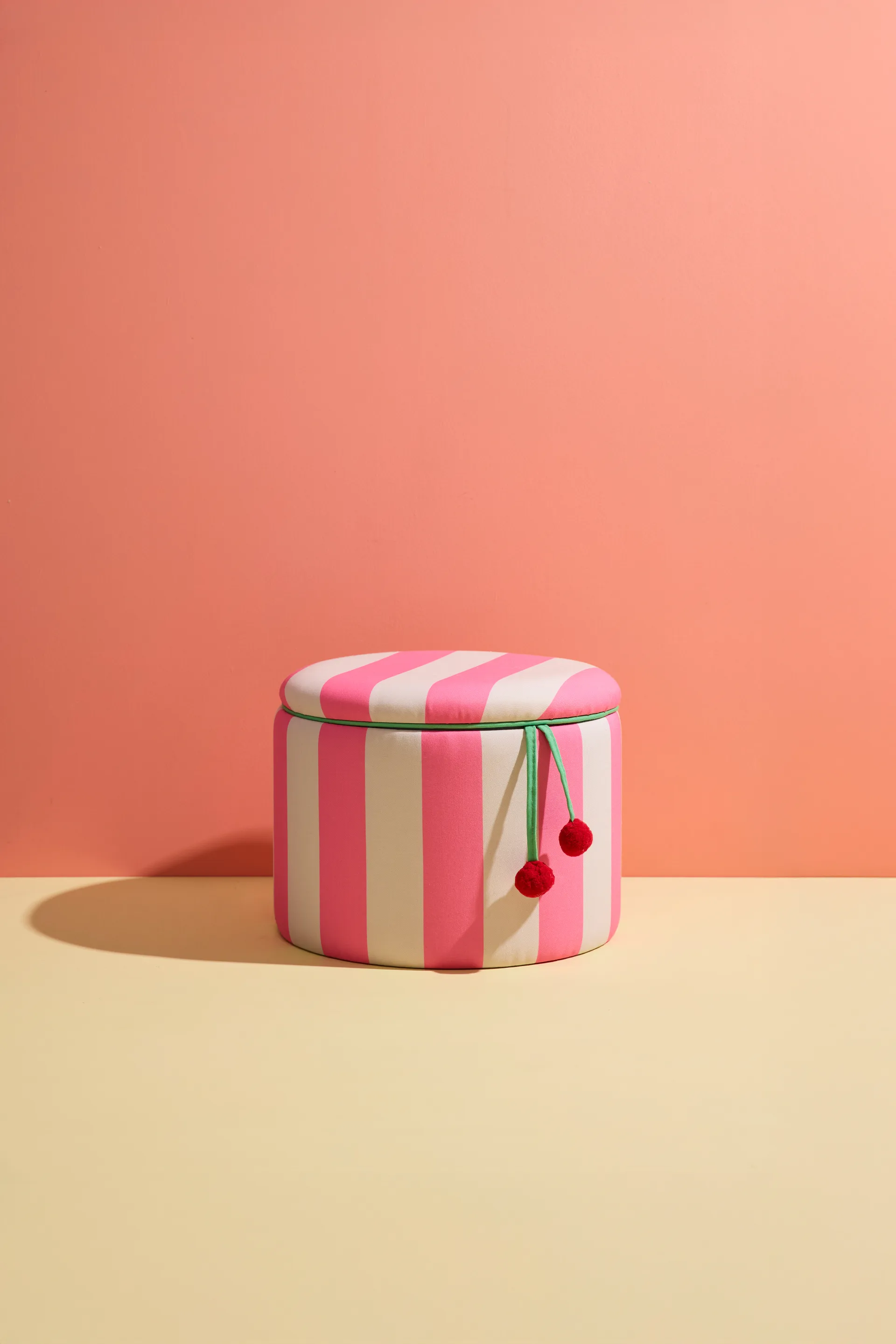 Pufe cilíndrico com arrumação, Rosa, Ø40x30,5 cm Kid's Concept