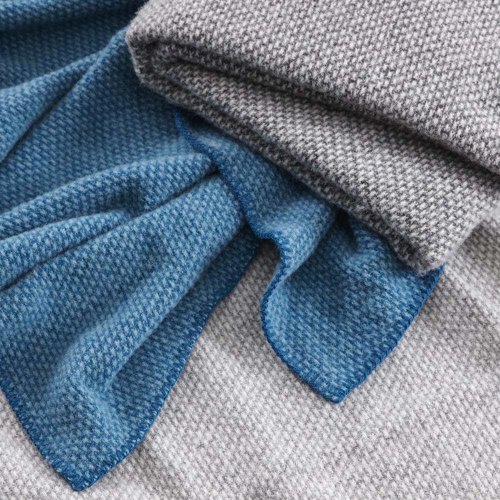 Manta de lã Domino, light grey Klippan Yllefabrik