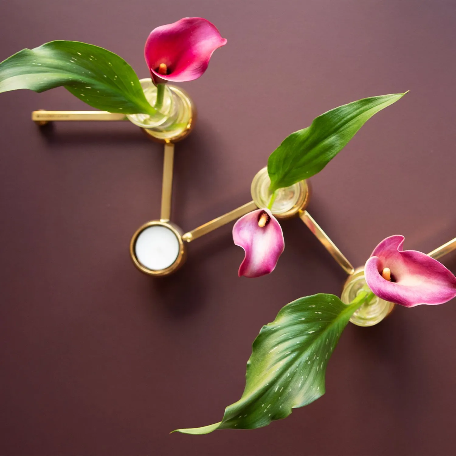 Suporte de velas Constella pequeno , latão KLONG