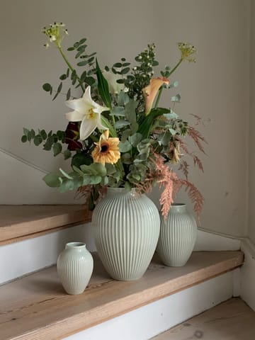 Knabstrup vaso estriado 12,5 cm - Verde menta - Knabstrup Keramik