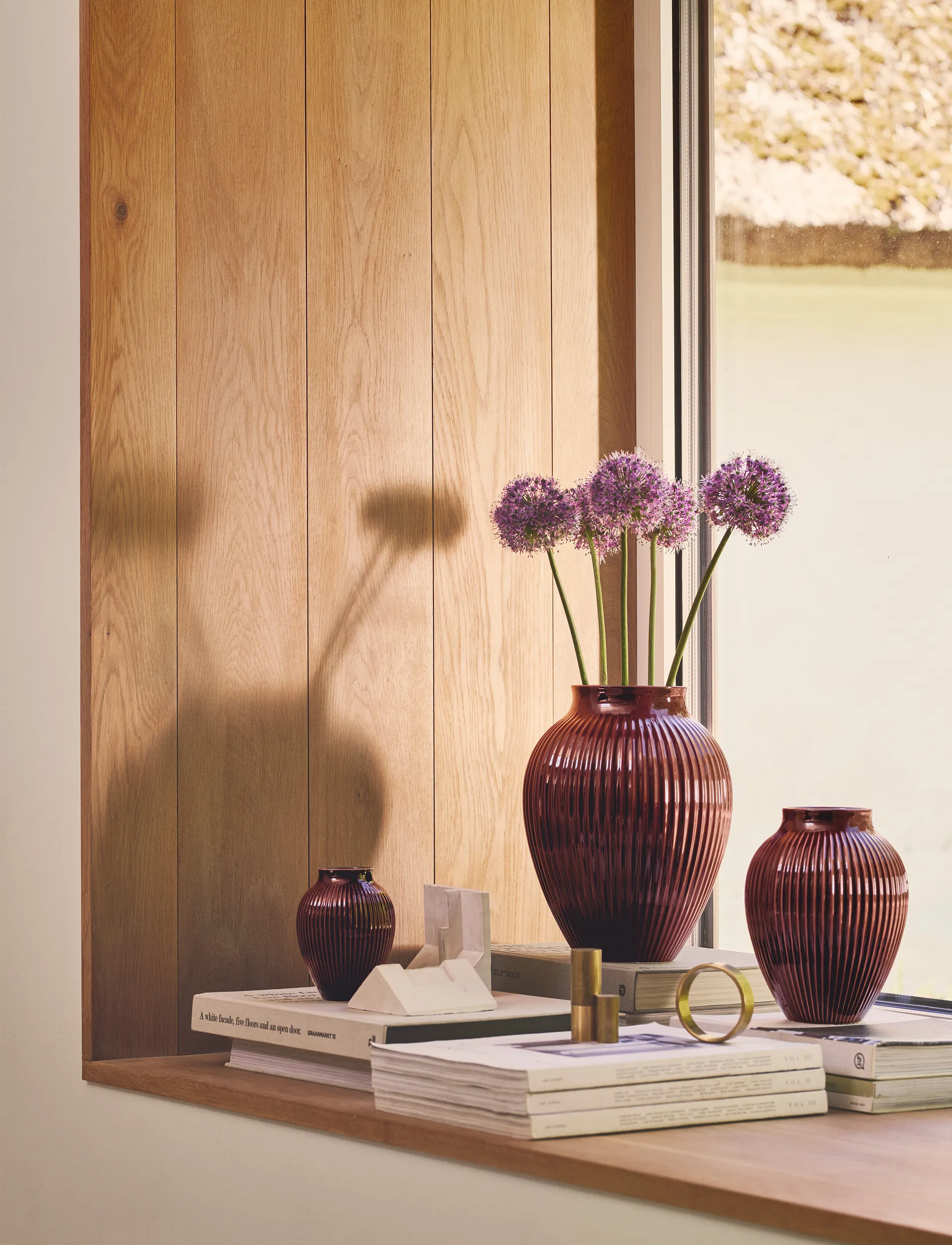 Knabstrup vaso estriado 20 cm, Vermelho escuro Knabstrup Keramik