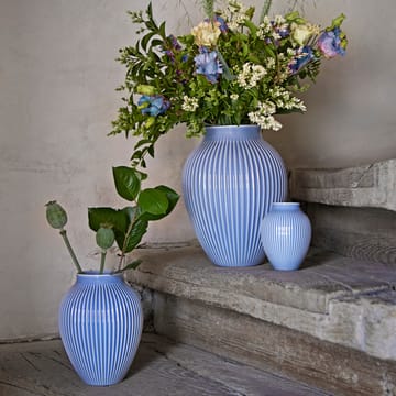 Knabstrup vaso estriado 27 cm - azul lavanda - Knabstrup Keramik