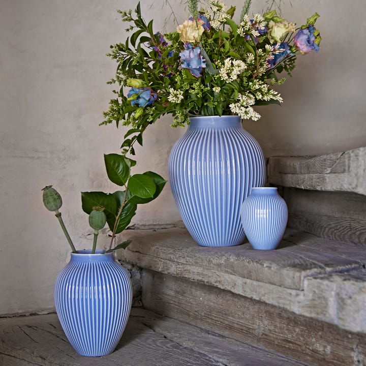 Knabstrup vaso estriado 27 cm, azul lavanda Knabstrup Keramik